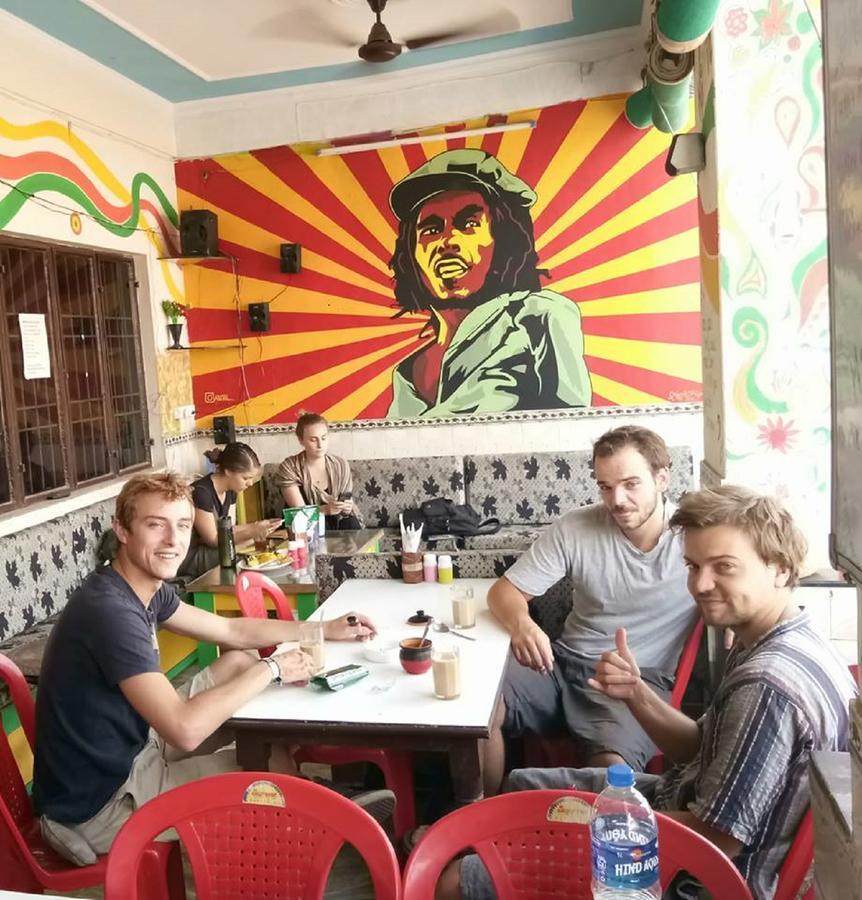 Backpacker Panda Friends - Agra Hostel Agra  Luaran gambar