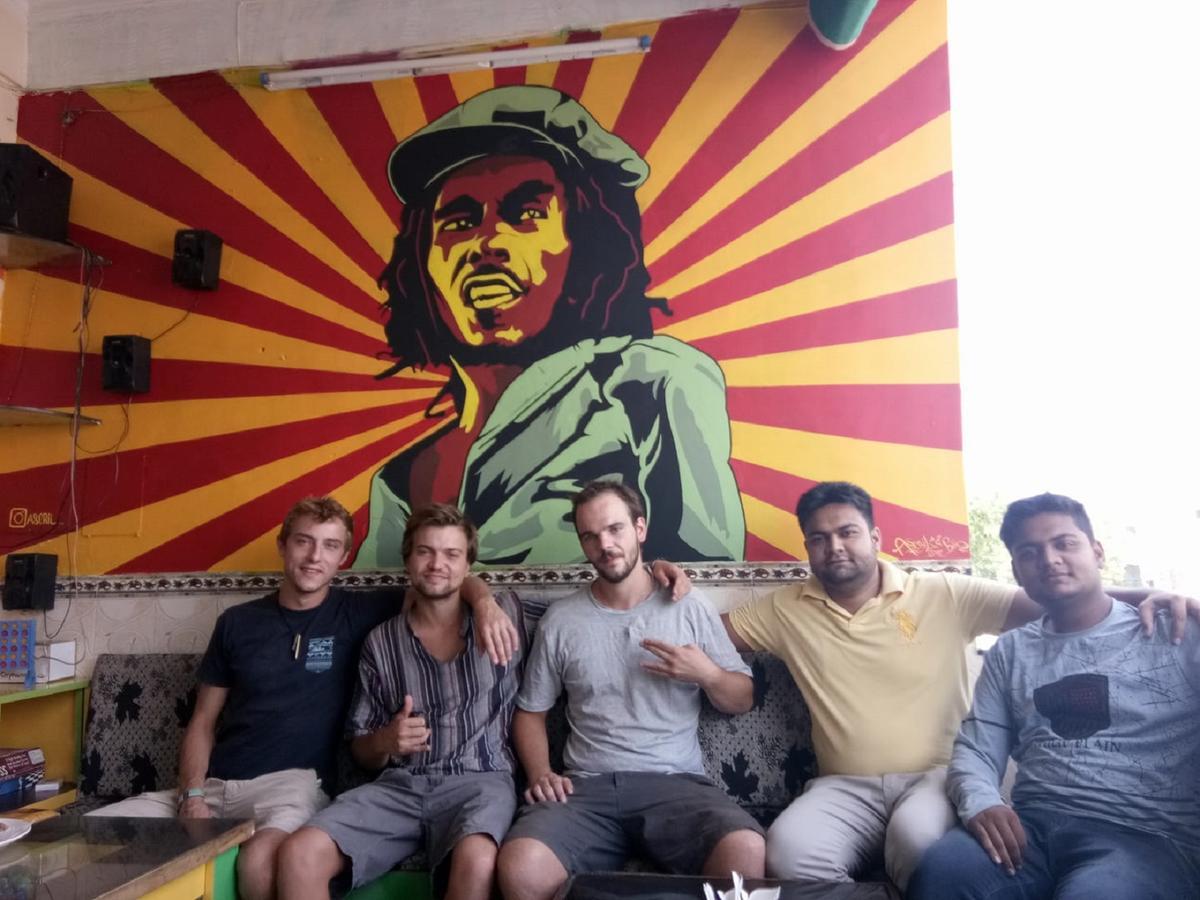Backpacker Panda Friends - Agra Hostel Agra  Luaran gambar