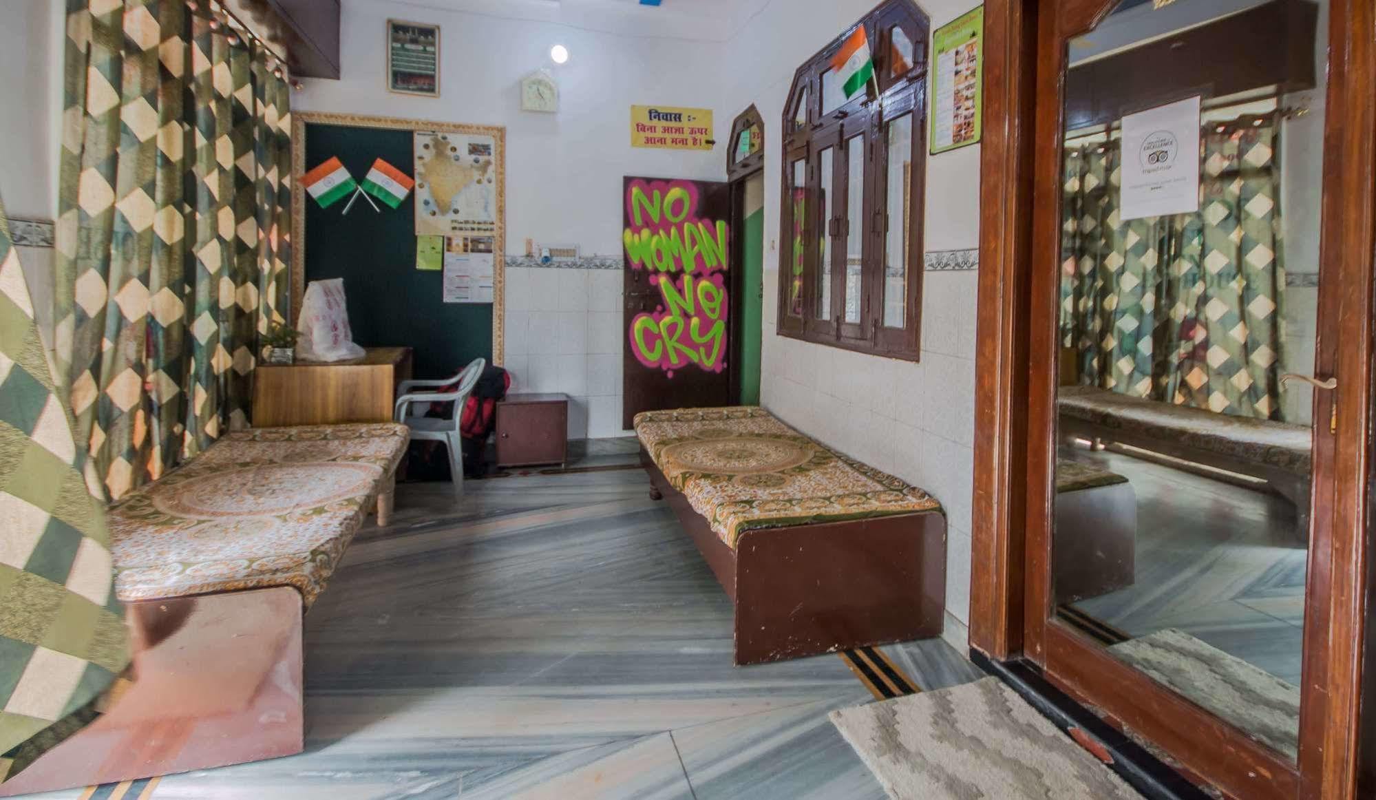 Backpacker Panda Friends - Agra Hostel Agra  Luaran gambar