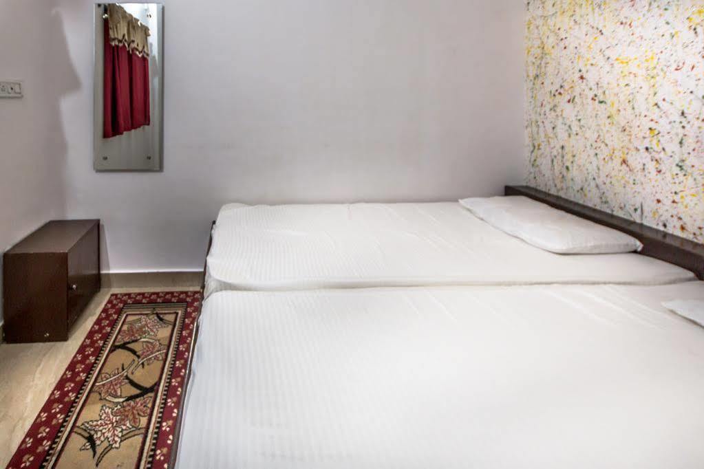 Backpacker Panda Friends - Agra Hostel Agra  Luaran gambar