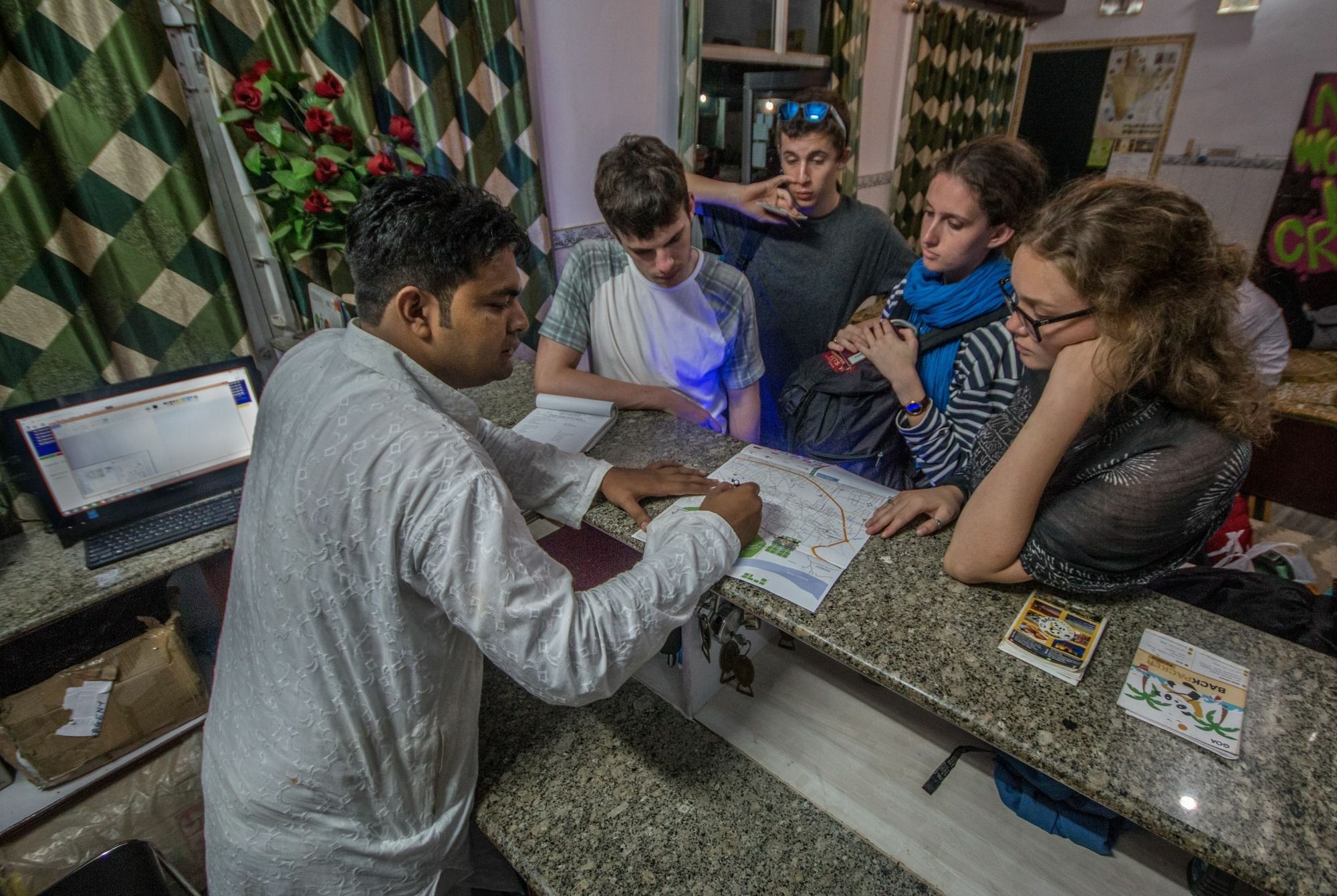 Backpacker Panda Friends - Agra Hostel Agra  Luaran gambar